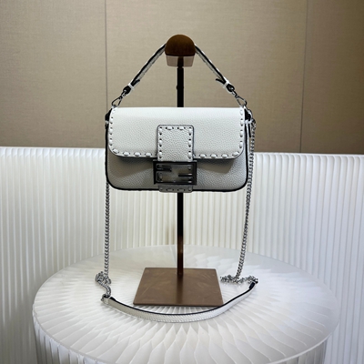 フェンディバッグ全体デザイン